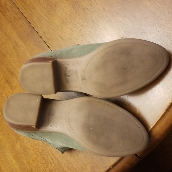 Green suede booties - Picture 6 of 9